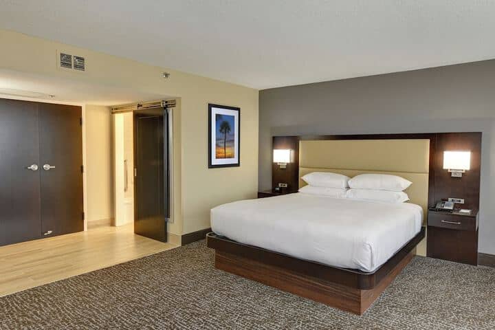 Room 21 of 67