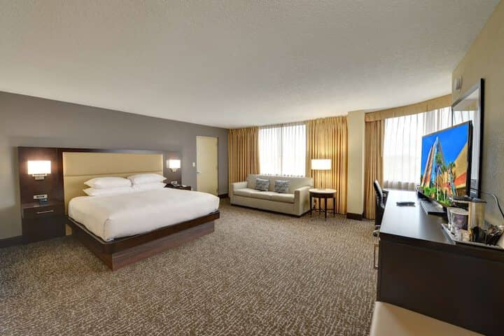 Room 12 of 67